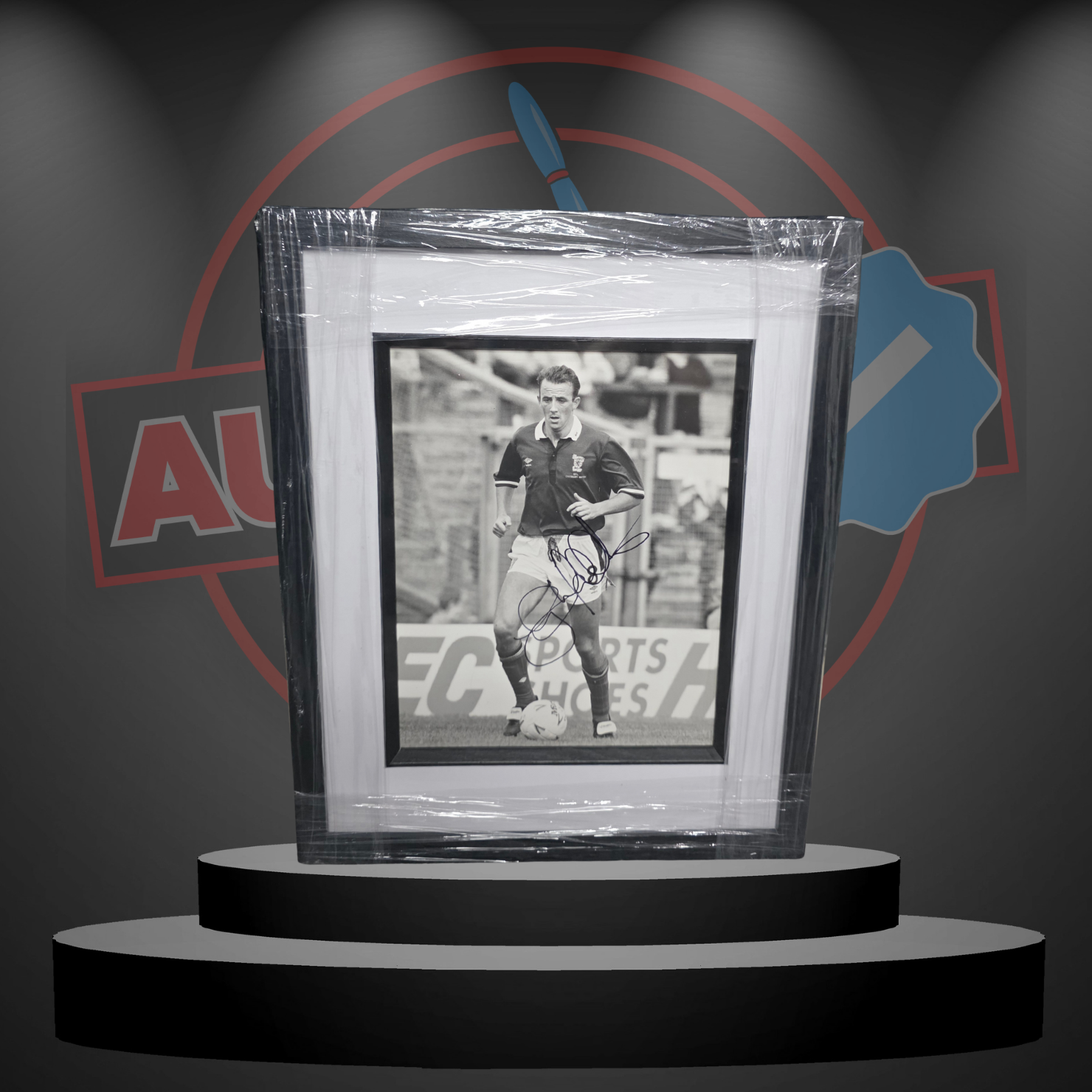 Gary McCallister (Scotland) Signed & Framed Photo